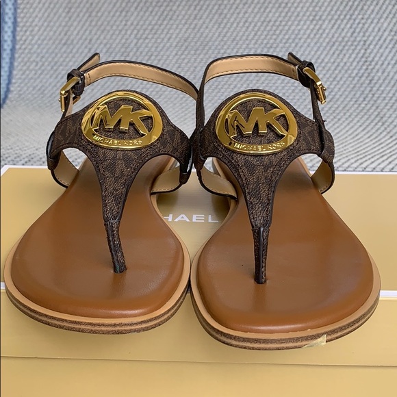 MICHAEL KORS AUBREY CHARM THONG MINI MO LOGO PVC - Picture 7 of 16